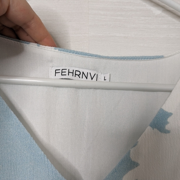 FEHRNVI Juniper Dress Size Large Nursing and bump friendly - Picture 5 of 12